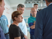 Депутаты Ачинского горсовета проверили ход ремонтных работ в плавательном бассейне «Нептун»